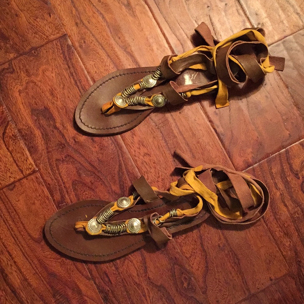 Italian Leather Gladiator sandals size 37 (7)